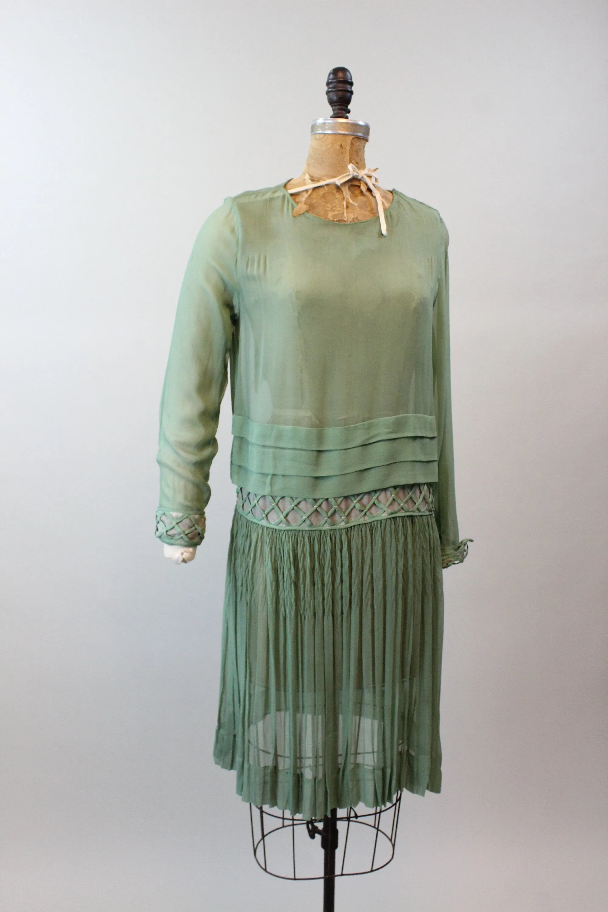 1920s RARE SILK pistachio dress small medium | new fall winter