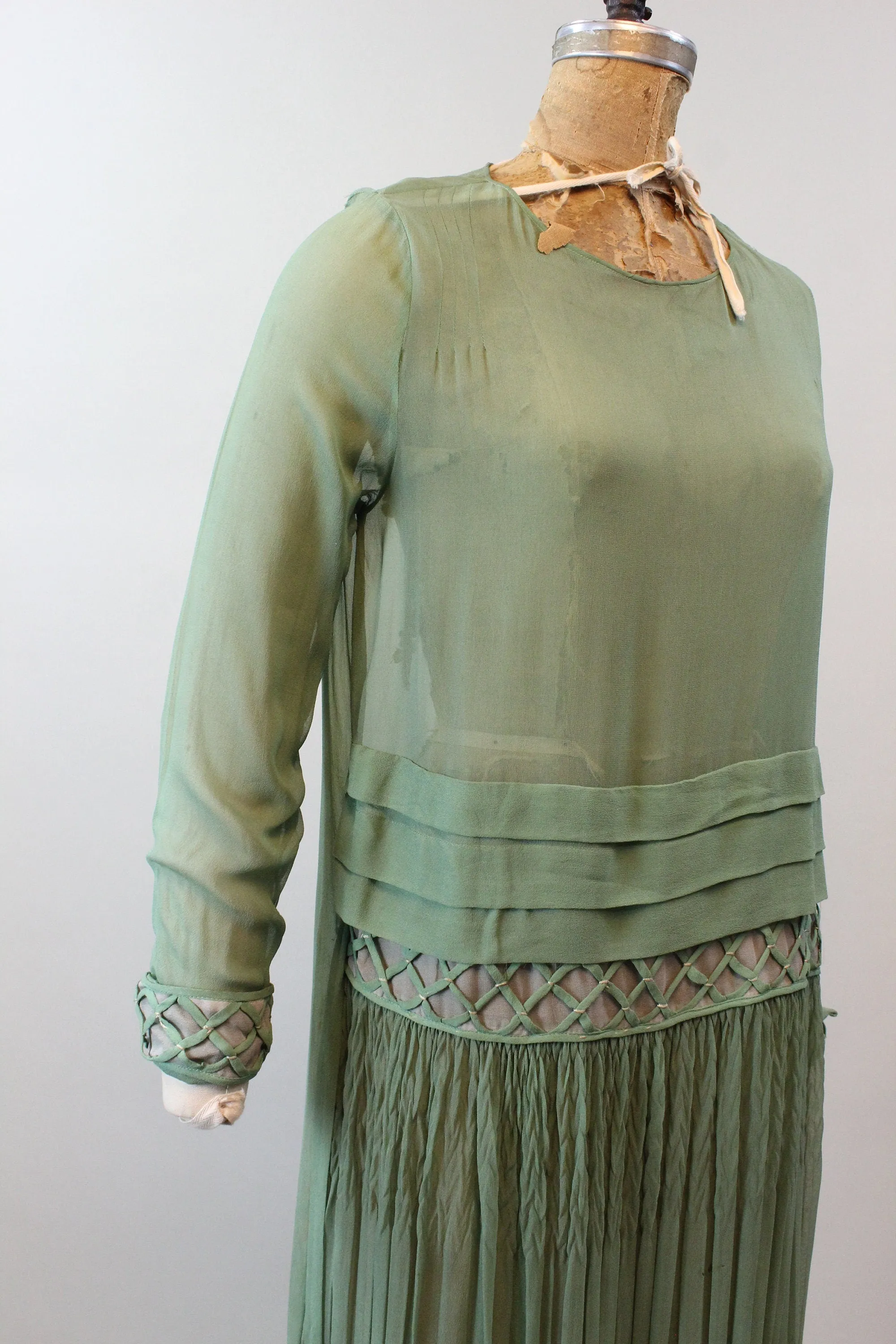 1920s RARE SILK pistachio dress small medium | new fall winter