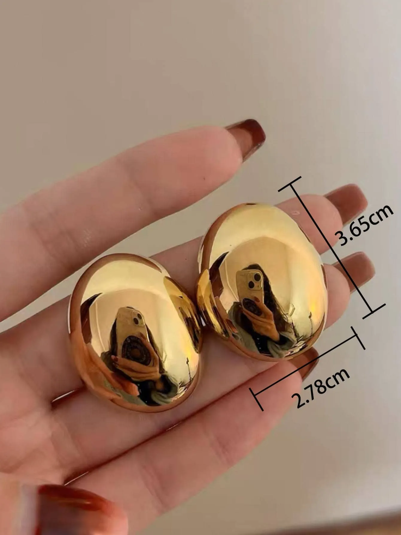 1pair European & American Metal Glossy 3D Minimalist Statement Earrings SD