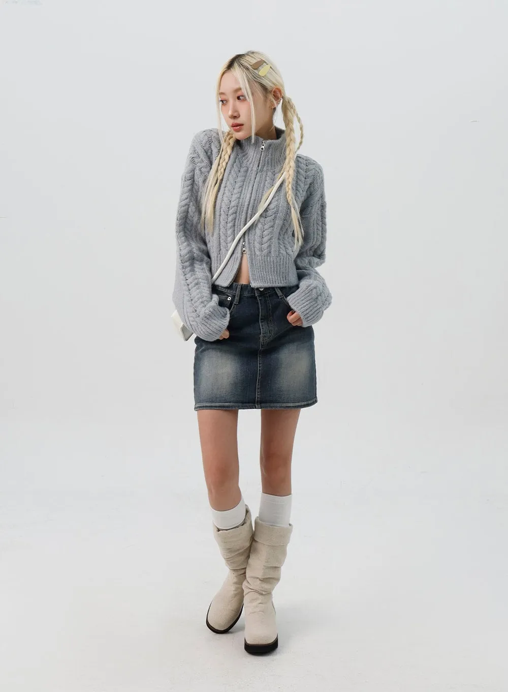 Cable Knit Zip-Up Sweater IS311