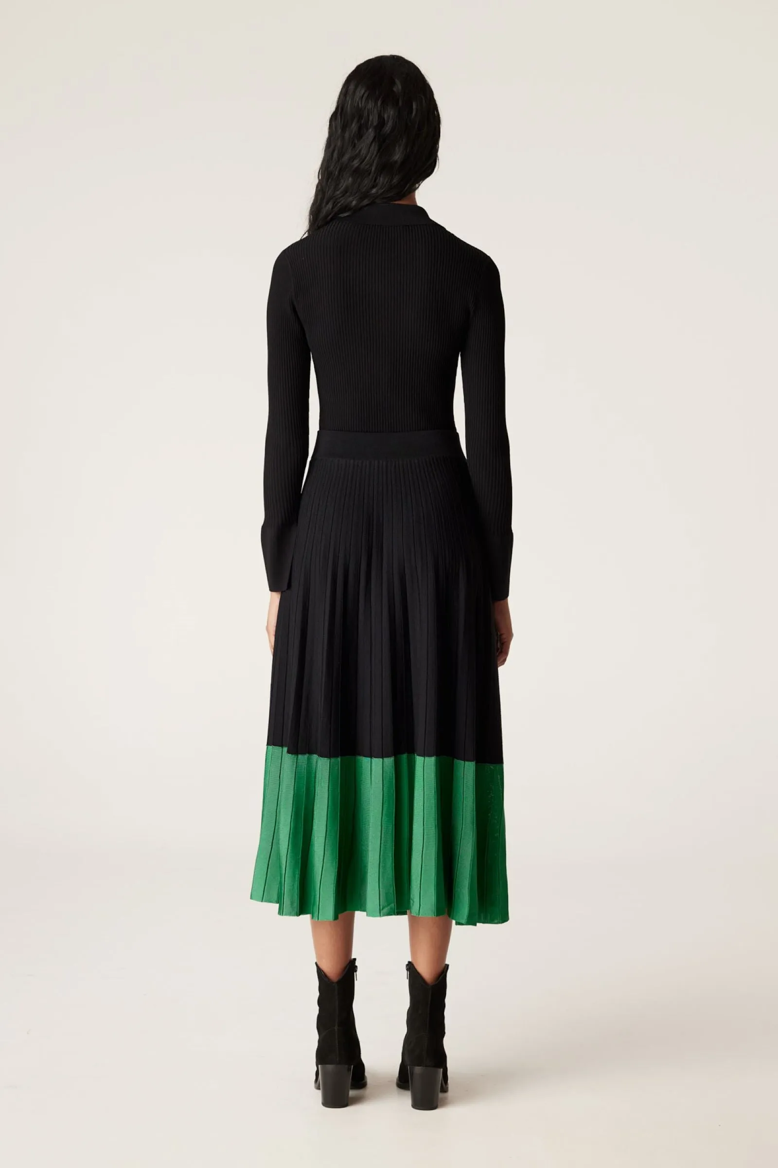 Crepe Contrast Skirt - Black & Green