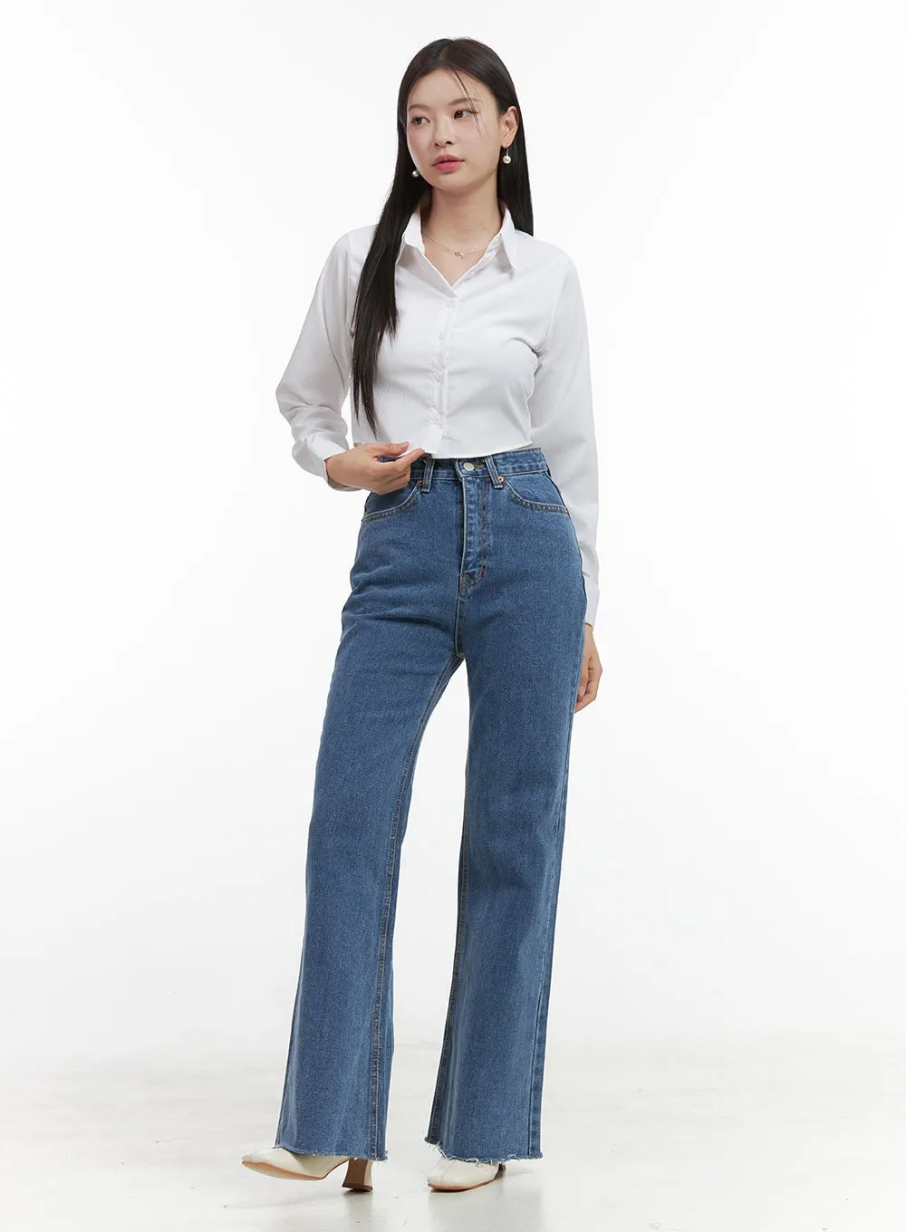 Hallie Slim Flare Denim Jeans OO416