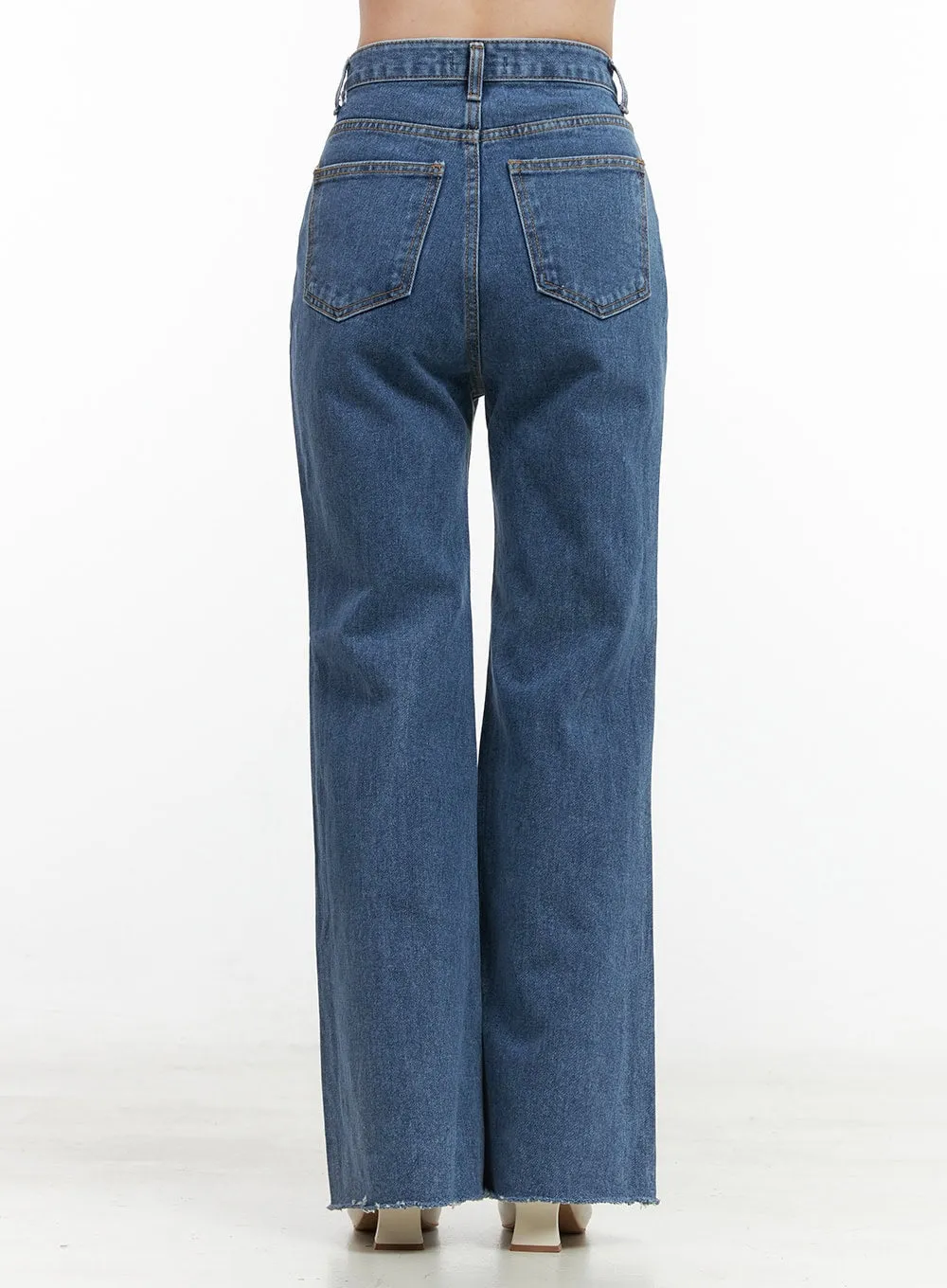 Hallie Slim Flare Denim Jeans OO416