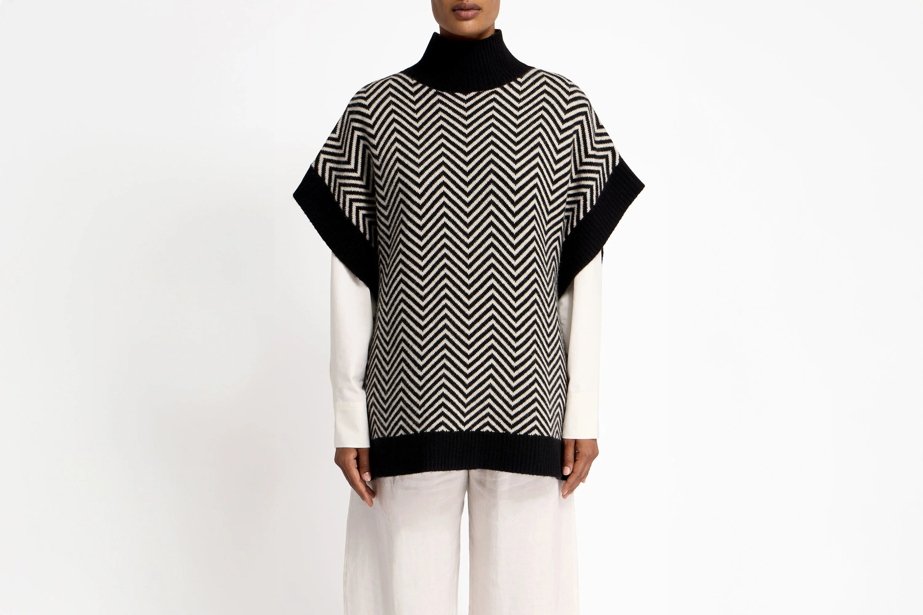 Harris Herringbone Cashmere Blend Poncho - Black/Natural