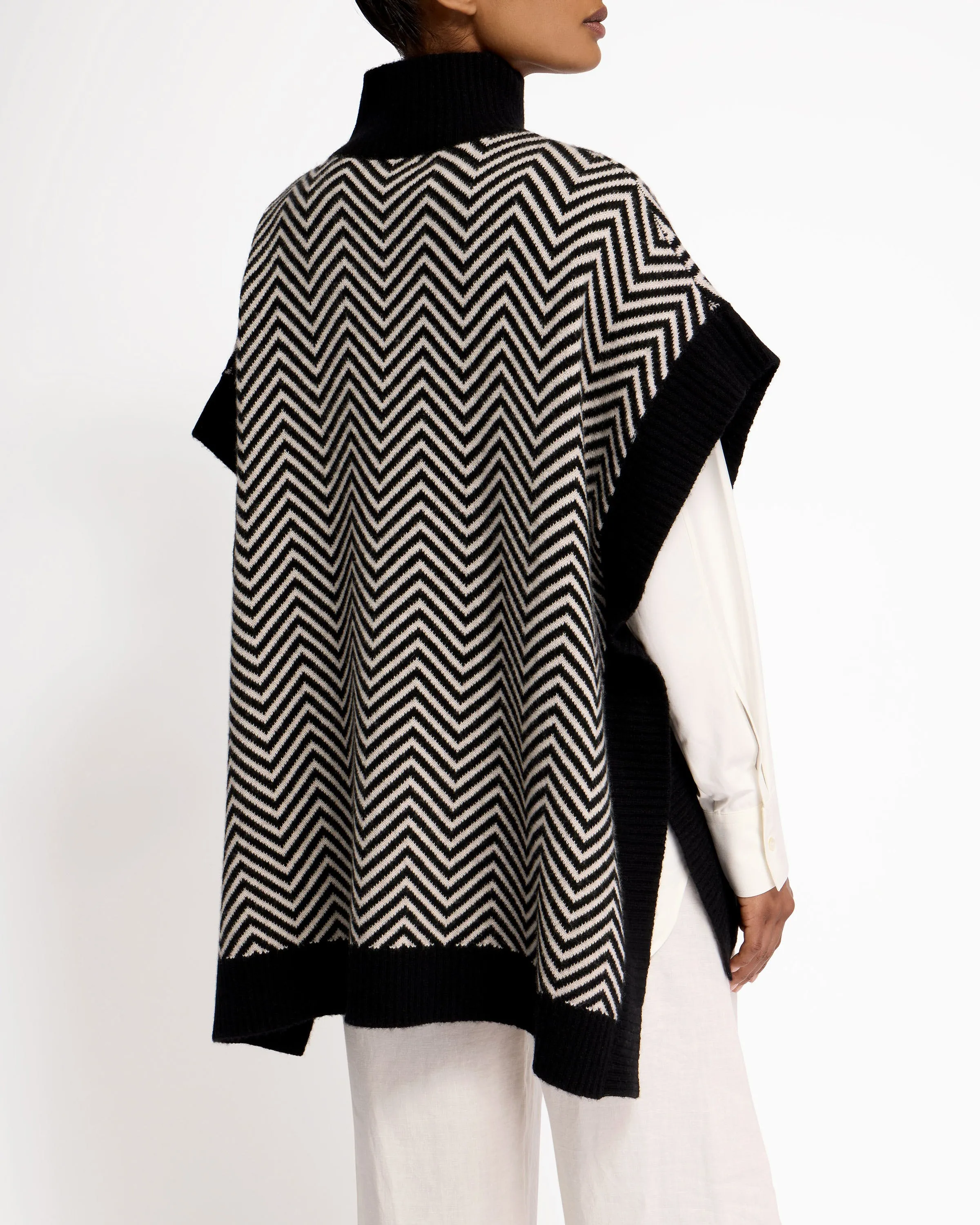 Harris Herringbone Cashmere Blend Poncho - Black/Natural