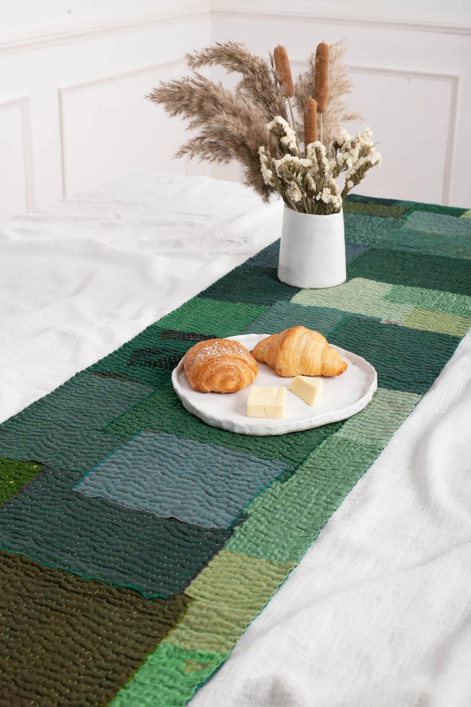 Landscape Handmade Vintage Kantha Table Runner -Green