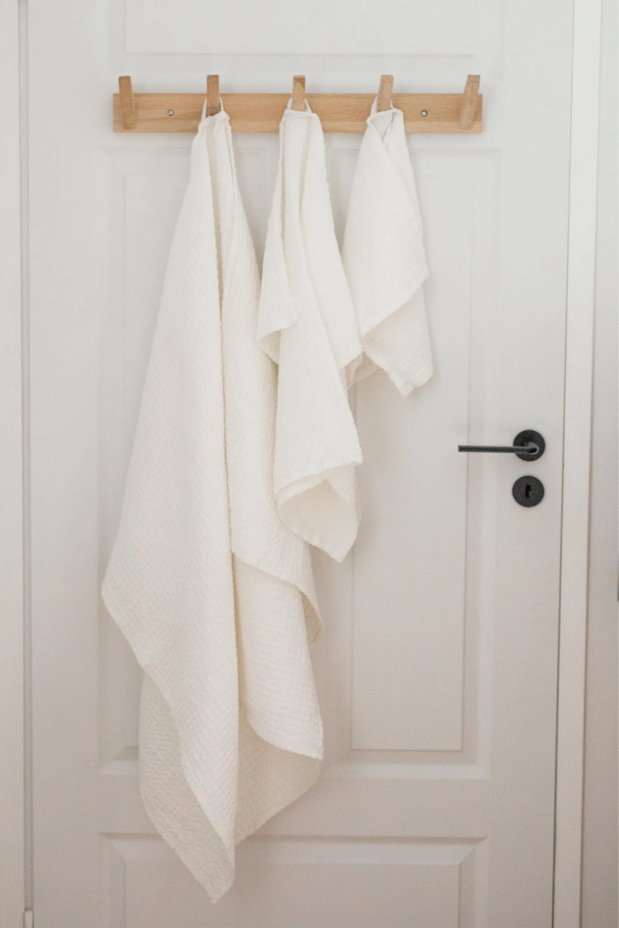 Linen waffle towel set by AmourLinen