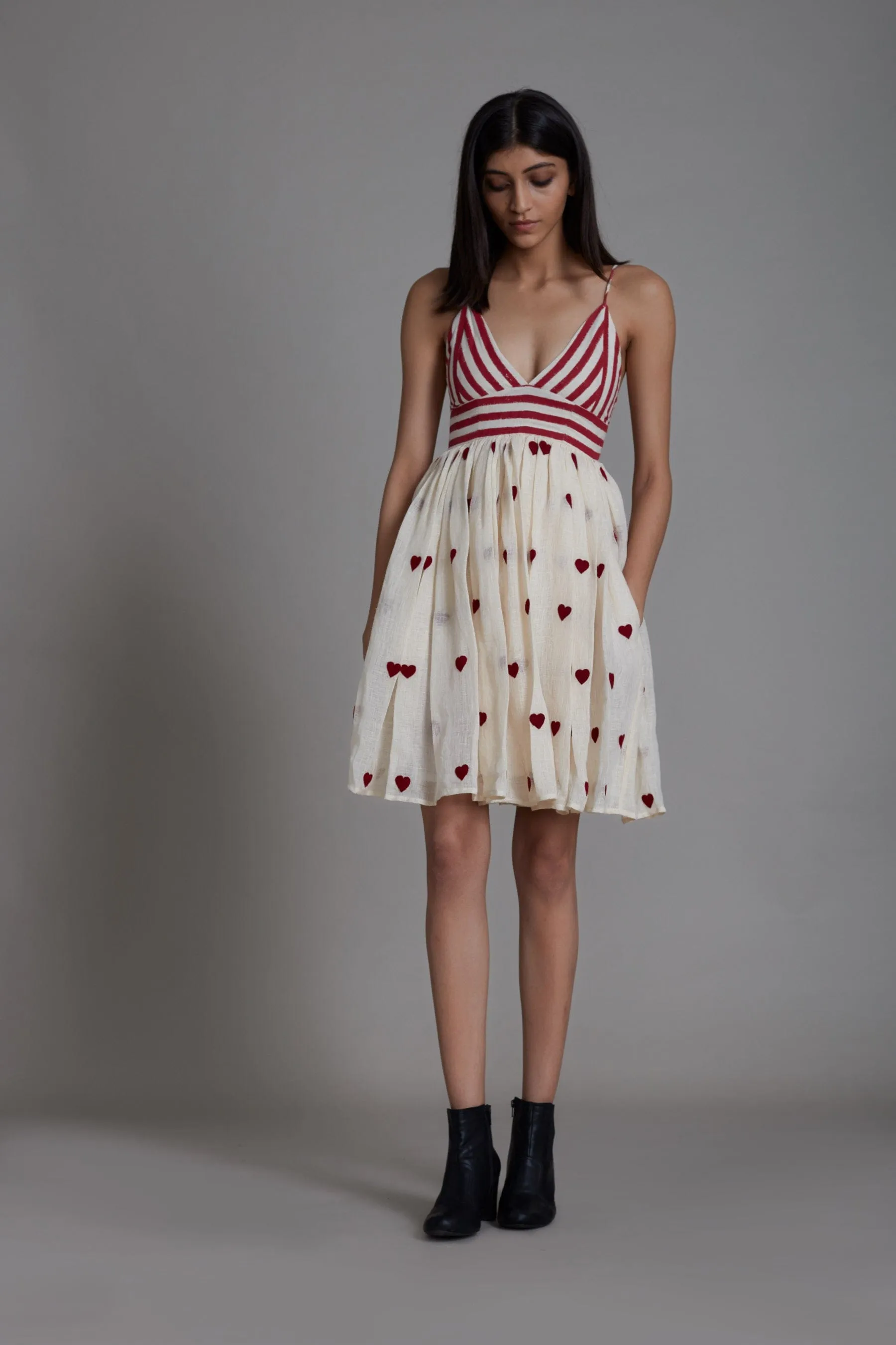 Mati Rummy Dress-Oatmeal Hearts