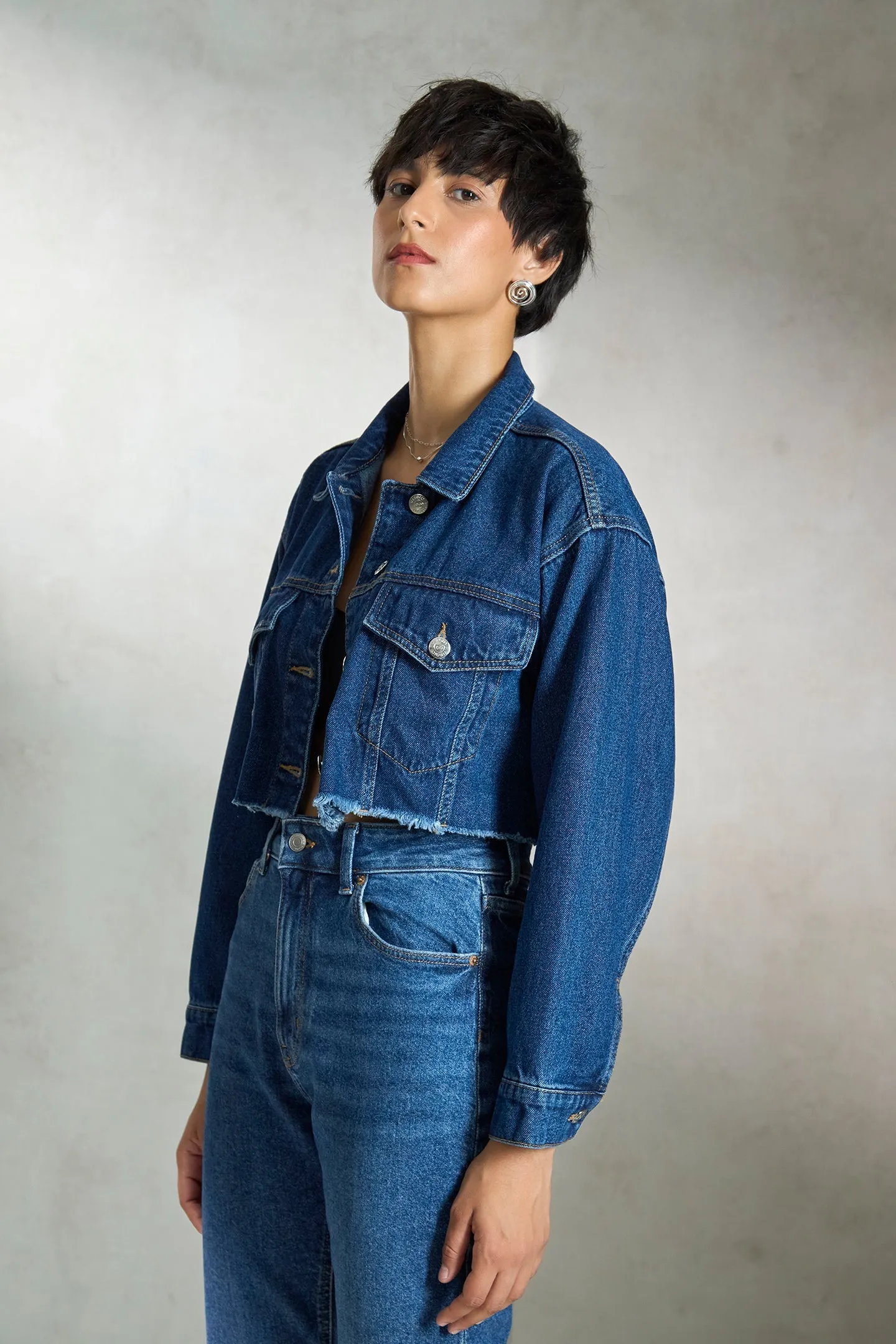 Robin| Denim Cropped Trucker Jacket