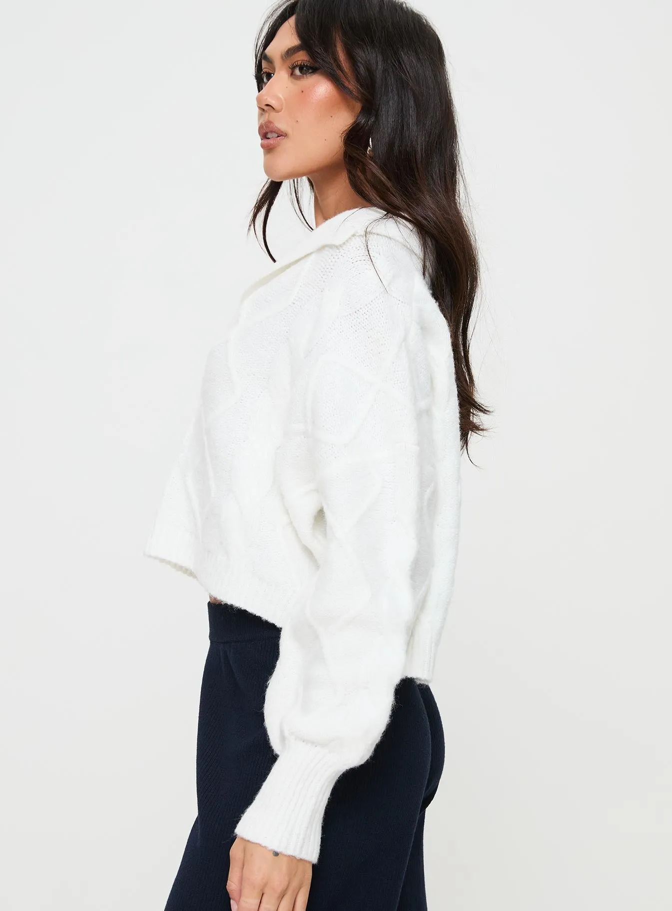 Ruthee Cable Knit Sweater Winter White