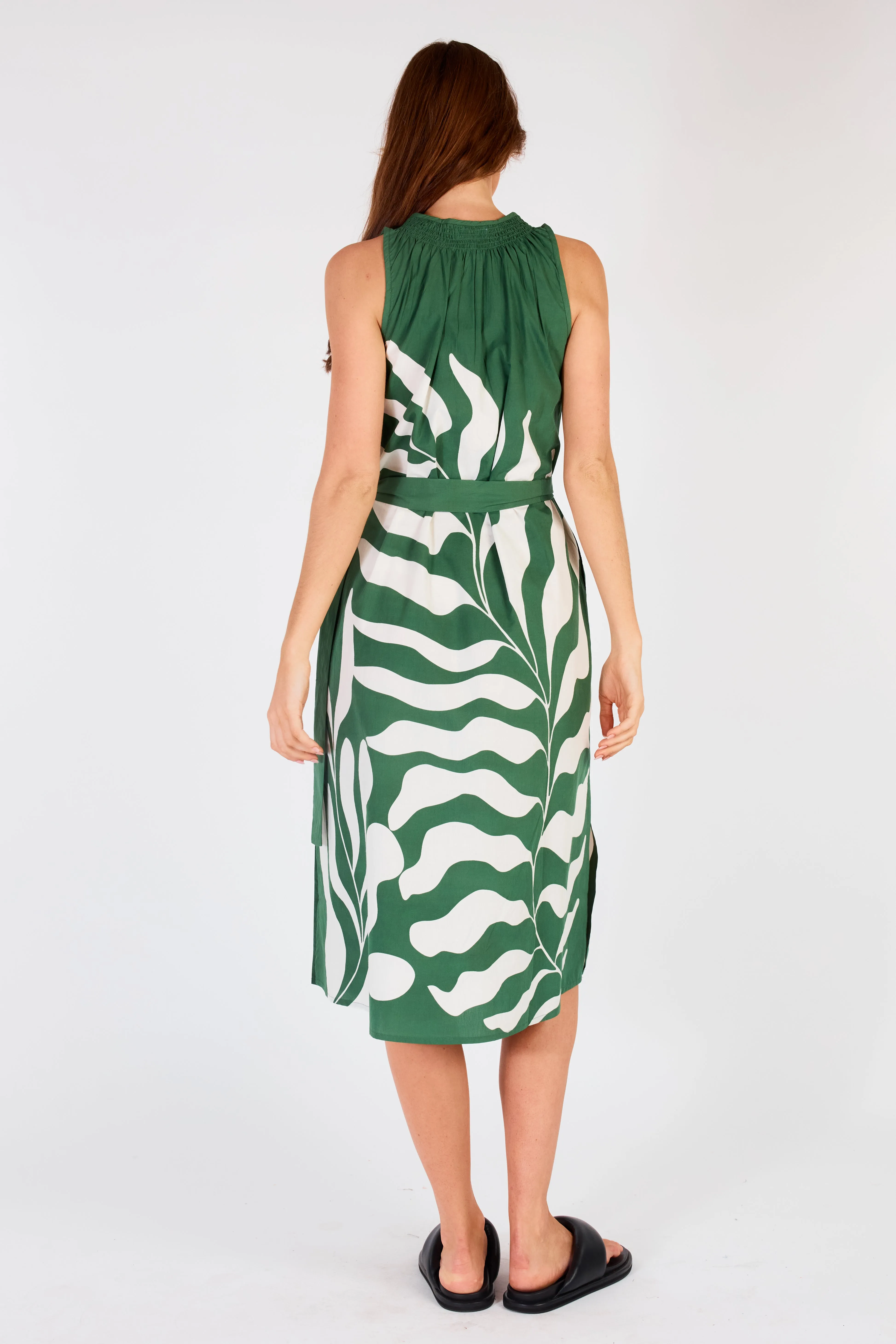 Sakanto S/less Dress - Hoja Green