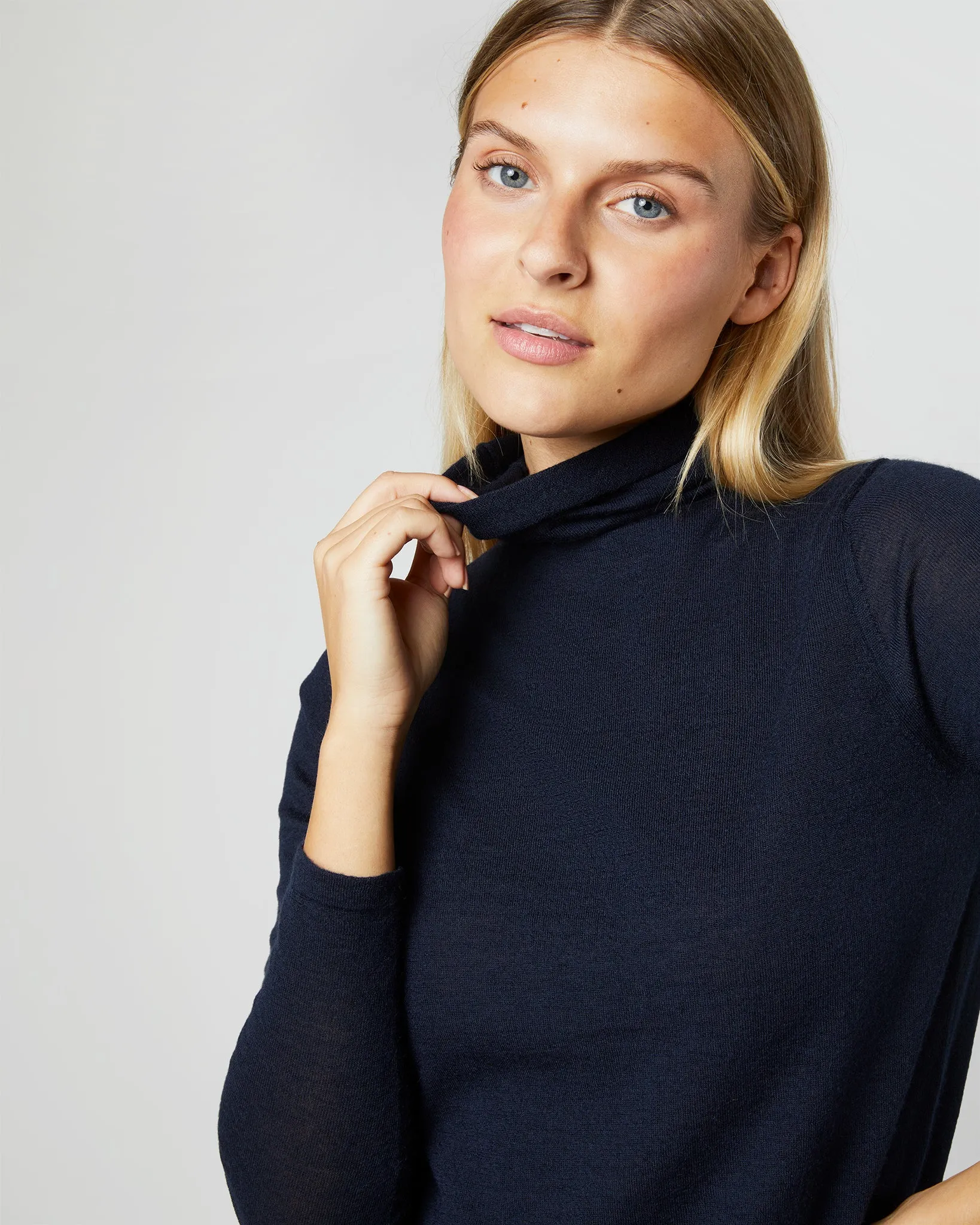 Superfine Funnel-Neck Sweater in Navy Cashmere