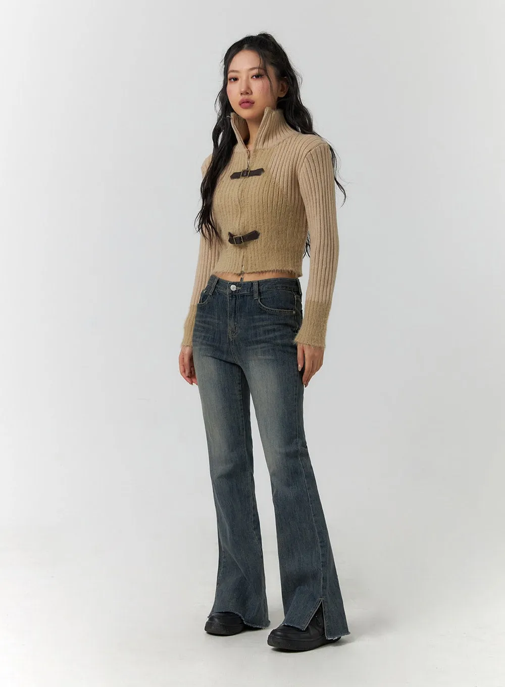 Textured Buckle Cropped Cardigan CF401