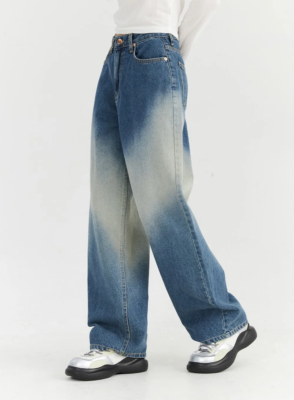 Washed Blue Wide Jeans CN307